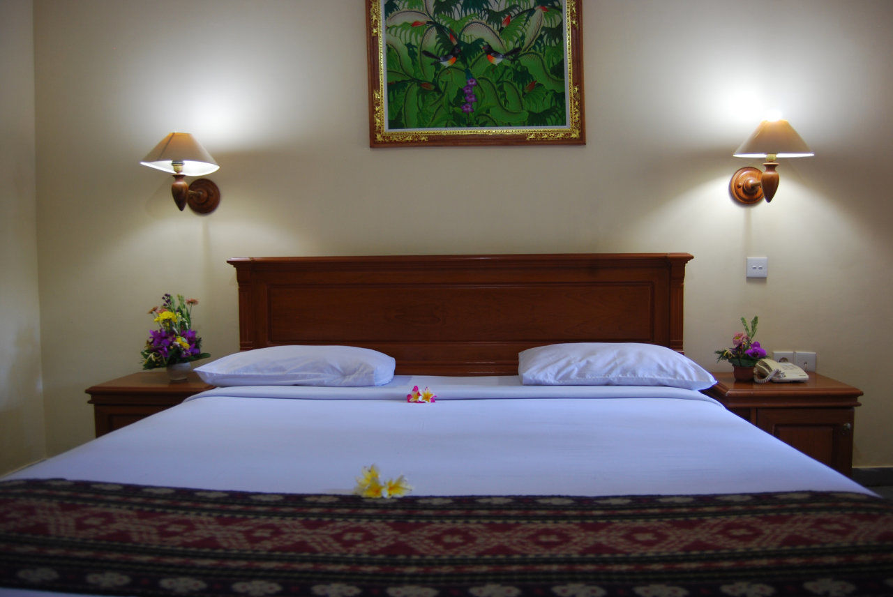 Stana Puri Gopa Hotel Sanur  Exterior photo